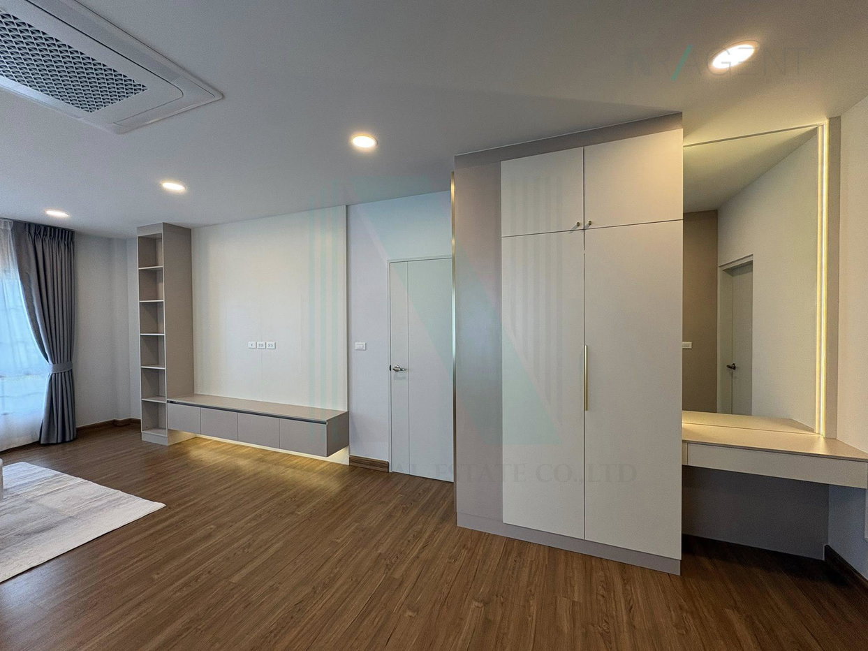 รูป ให้เช่าบ้านเดี่ยว 2 ชั้น เซนโทร บางนา 4 ห้องนอน 5 ห้องน้ำ - รูปที่ 8/8