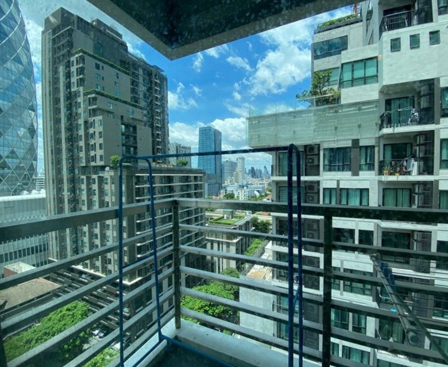 รูป คอนโดห้องใหญ่ วิวสวย โนเบิ้ลไลท์ อารีย์เดินทางสะดวกมาก ชั้น15 65ตรม. 1ห้องนอน - รูปที่ 16/17