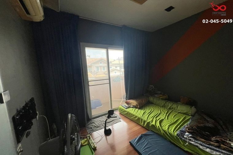 2-bed townhouse for sale, 24 sq wah, Crystal Ville