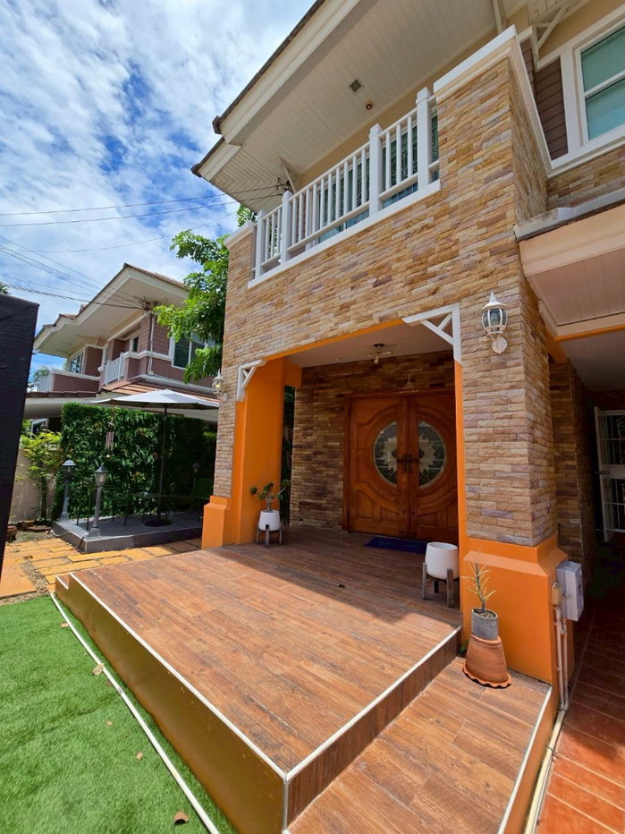 รูป ขายบ้านเดี่ยว 2 ชั้น หมู่บ้านแกรนด์มณีรินทร์ สามมุข-บางแสน - รูปที่ 2/19