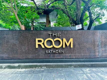 ✨ For Sale: The Room Sathorn - TanonPun Condo ✨ 💰 Only 12,900,000 THB