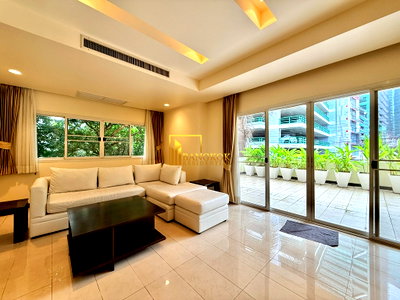 Condos for rent : Beautiful 3 Bedroom Pet Friendly Apartment For Rent in Sathorn - BR0601AP