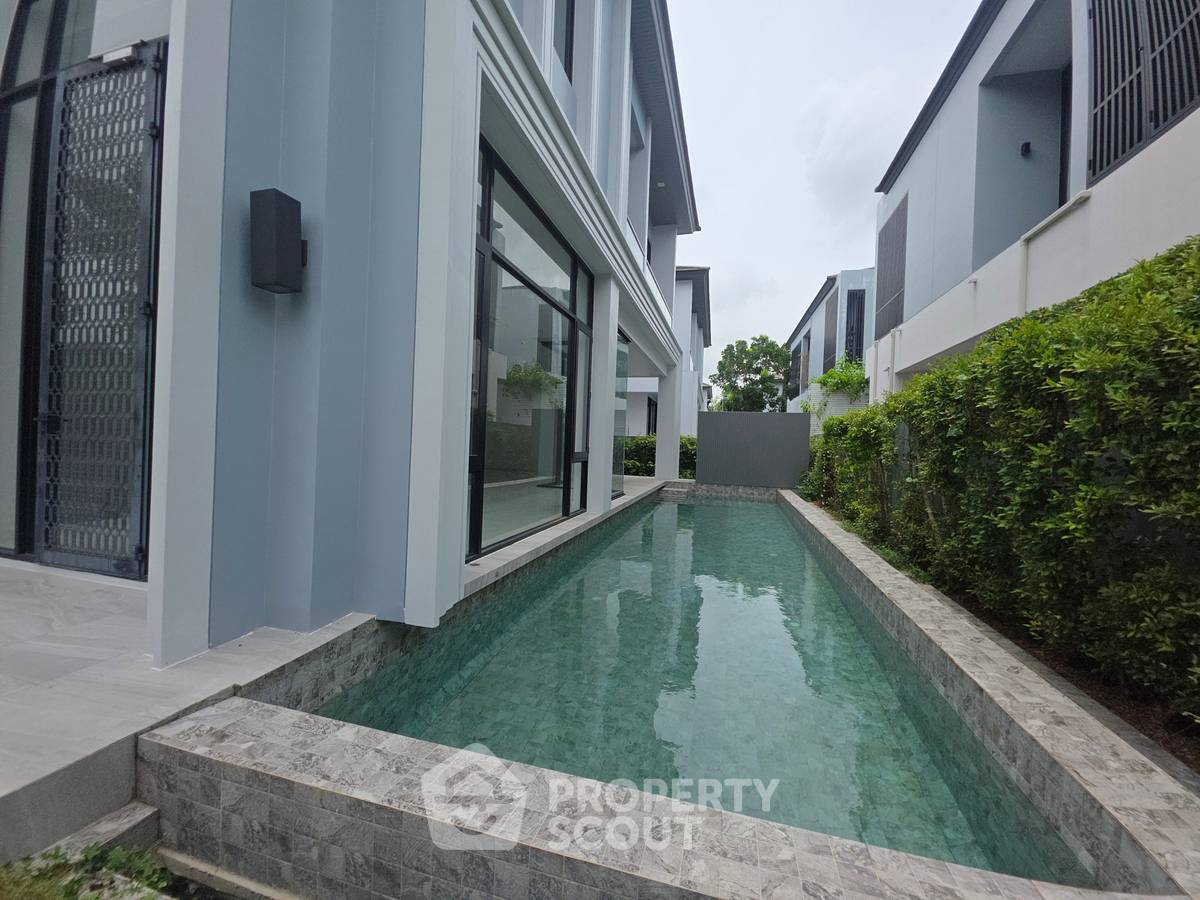 รูป บ้าน 5-ห้องนอน ที่ เบลกราเวีย บางนา - พระราม 9 ใกล้ ท่าอากาศยานสุวรรณภูมิ (ID 2899655) - รูปที่ 16/17