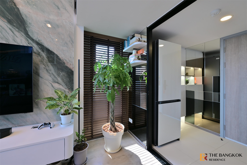 SOHO Bangkok Ratchada Special deal, best price ever near MRT Huai Khwang Station