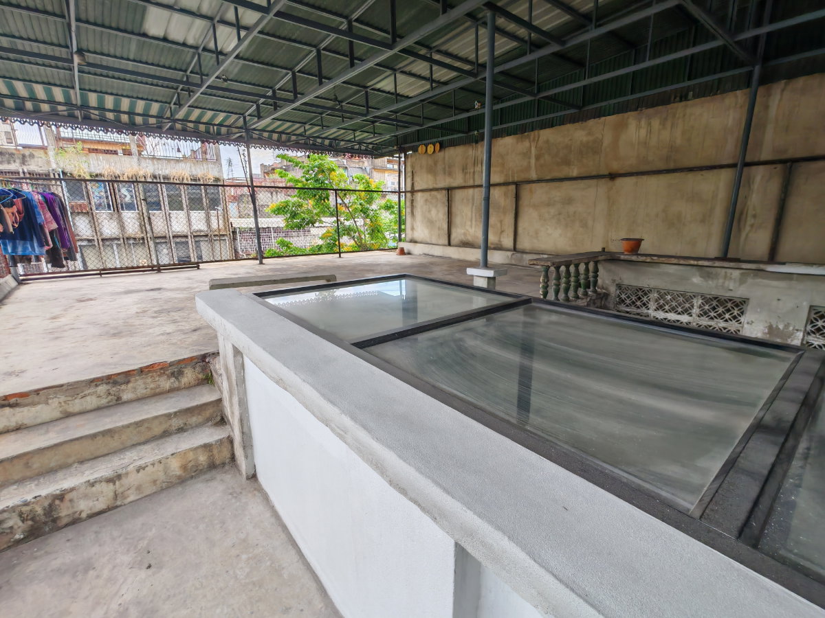 รูป ติดถนนใหญ่ ใกล้ mrt วัดมังกร เยาวราช เช่าตึกแถว อาคารพาณิชย์ เยาวราช สัมพันธวงศ์ ชั้น 4 และดาดฟ้า พื้นที่ใช้สอย 180 ตร.ม. - รูปที่ 4/5