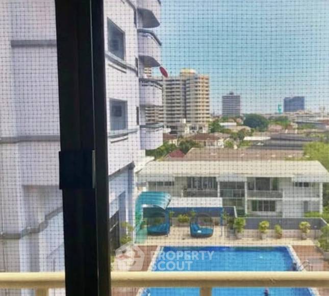 picture 2-BR Condo at Aree Place Sukhumvit 26 near BTS Phrom Phong (ID 2898256) - 7/9