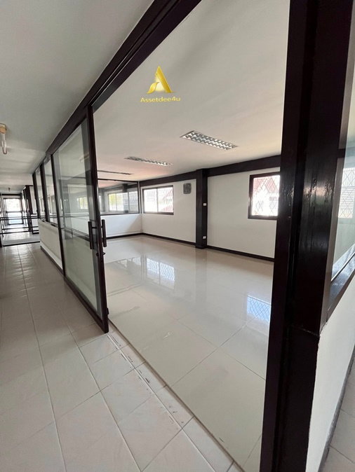 รูป ให้เช่าโกดังมีออฟฟิศ 2 ชั้น ที่ดิน 200 ตร.ว. พื้นที่ใช้สอย 1,150 ตร.ม. พื้นที่สีเหลือง ตลาดเพชรอารี แพรกษาใหม่คลองเก้า - รูปที่ 3/13