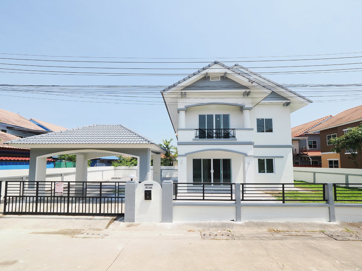 รูป ขายราคาพิเศษ บ้านเดี่ยว 2 ชั้น ขนาด 88 ตรว. 3นอน 2น้ำ ม.สารินซิตี้ โซน เฉลียงจันทร์ พร้อมเฟอร์  พร้อมเข้าอยู่ได้ทันที [พระราม2-พันท้ายนรสิงห์] - รูปที่ 1/54