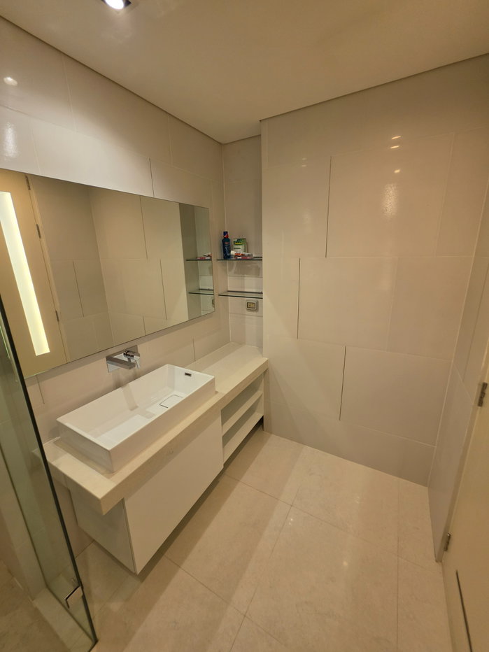 รูป Luxury Condo Sathorn — ห้องใหญ่ ชั้นสูง พร้อมลิฟต์ส่วนตัว ราคาดีมาก 13.5 ล้าน - รูปที่ 6/13