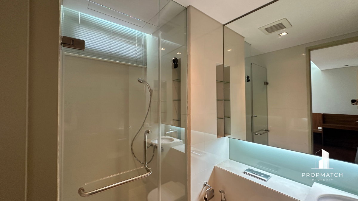 รูป PM030415 ✨Flash Deal ✨ Domus Sukhumvit 16-18 (2Bed 2Bath 166 SQM.) พร้อมอยู่ ! เพียง 100,000 บาทต่อเดือน Tel.0981315848 @propmatch - รูปที่ 19/26