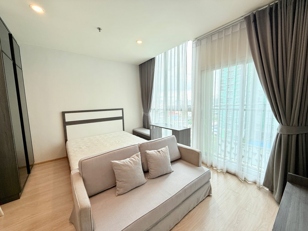 picture For Rent " 𝐍𝐨𝐛𝐥𝐞 𝐑𝐞𝐯𝐨𝐥𝐯𝐞 Ratchada 2 " Type Studio, 21 Sq.m., Near : MRT-Thailand Cultural Centre - 2/8
