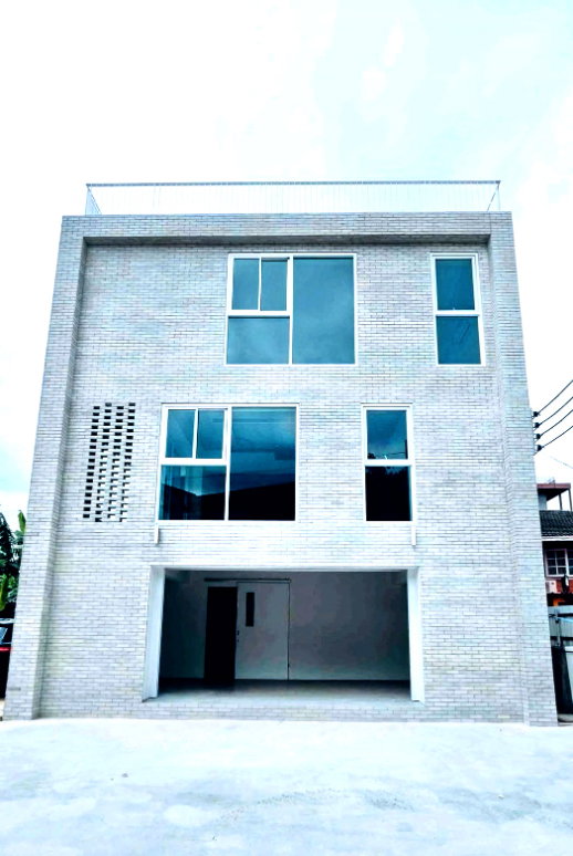 picture H0811, Office Building for Sale at Ladphrao 71 - 1/18