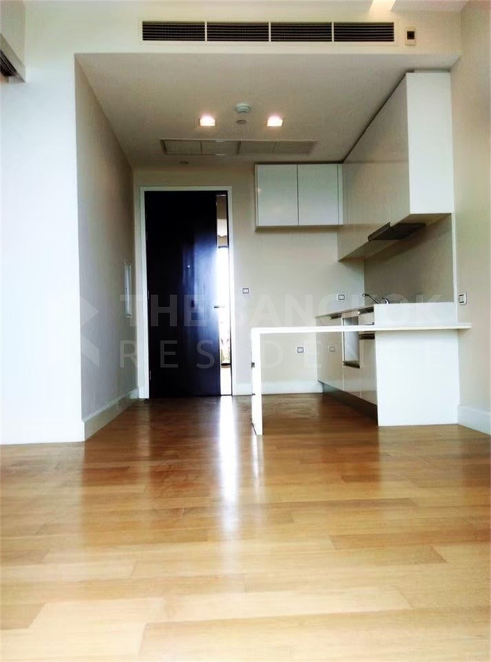 picture Equinox Phahol-Vipha Special unit at an attractive price - 8/10
