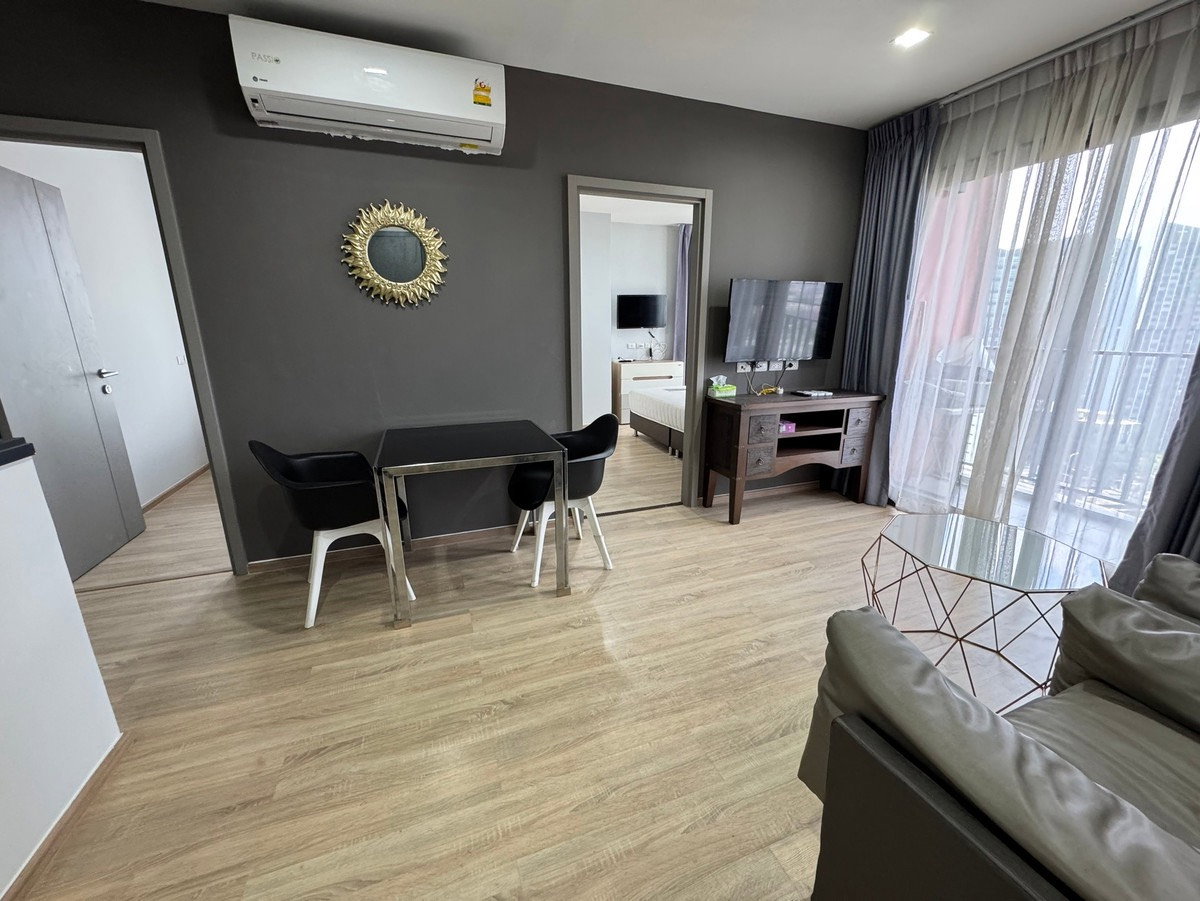 รูป ให้เช่า The Base Garden Rama 9 ห้องสวย ราคาดีมาก พร้อมเข้าอยู่ DS3040 | Line @Dstay - รูปที่ 3/10