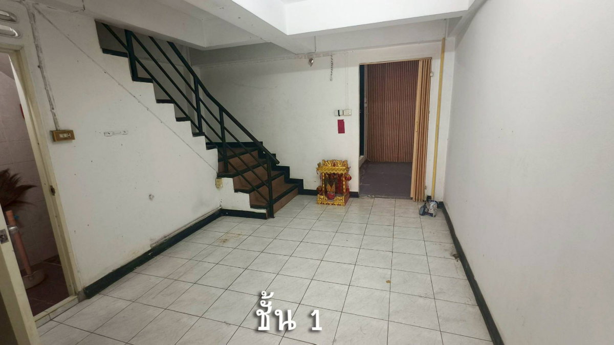 รูป HR3471ให้เช่าอาคารพาณิชย์ 4.5 ชั้น สุขุมวิท 46 ใกล้ BTS พระโขนง – เหมาะทำโฮมออฟฟิศ / ครัวกลาง / โกดังสินค้าทำเลทองเชื่อมต่อพระราม 4 และสุขุมวิท  - รูปที่ 4/14