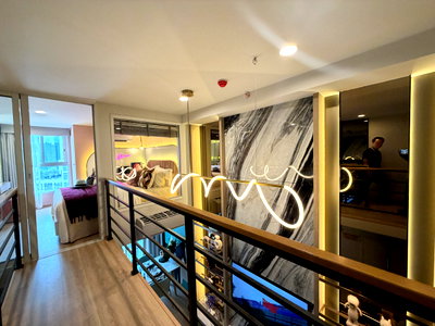 Condos for sale Silom and Sathorn Road : Culture Chula 2 bedrooms, 2 bathrooms, near Chula, convenient travel, project price
