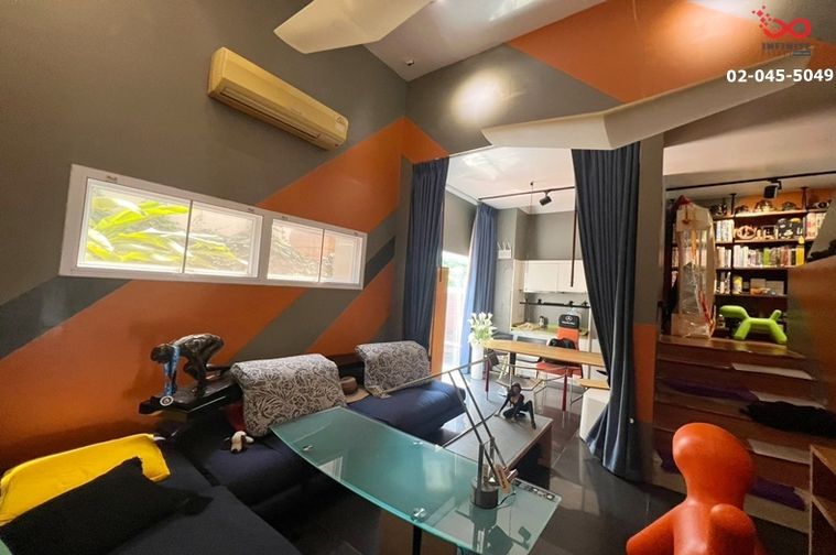 2-bed townhouse for sale, 24 sq wah, Crystal Ville