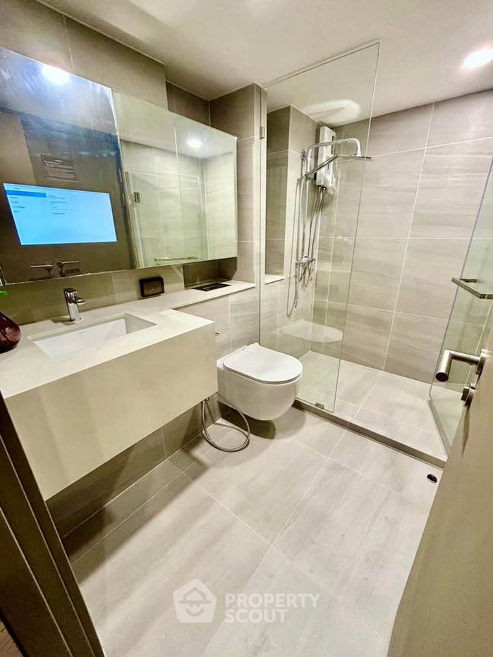 picture 2-BR Condo at KnightsBridge Space Sukhumvit-Rama4 near BTS Phra Khanong (ID 2902164) - 14/14