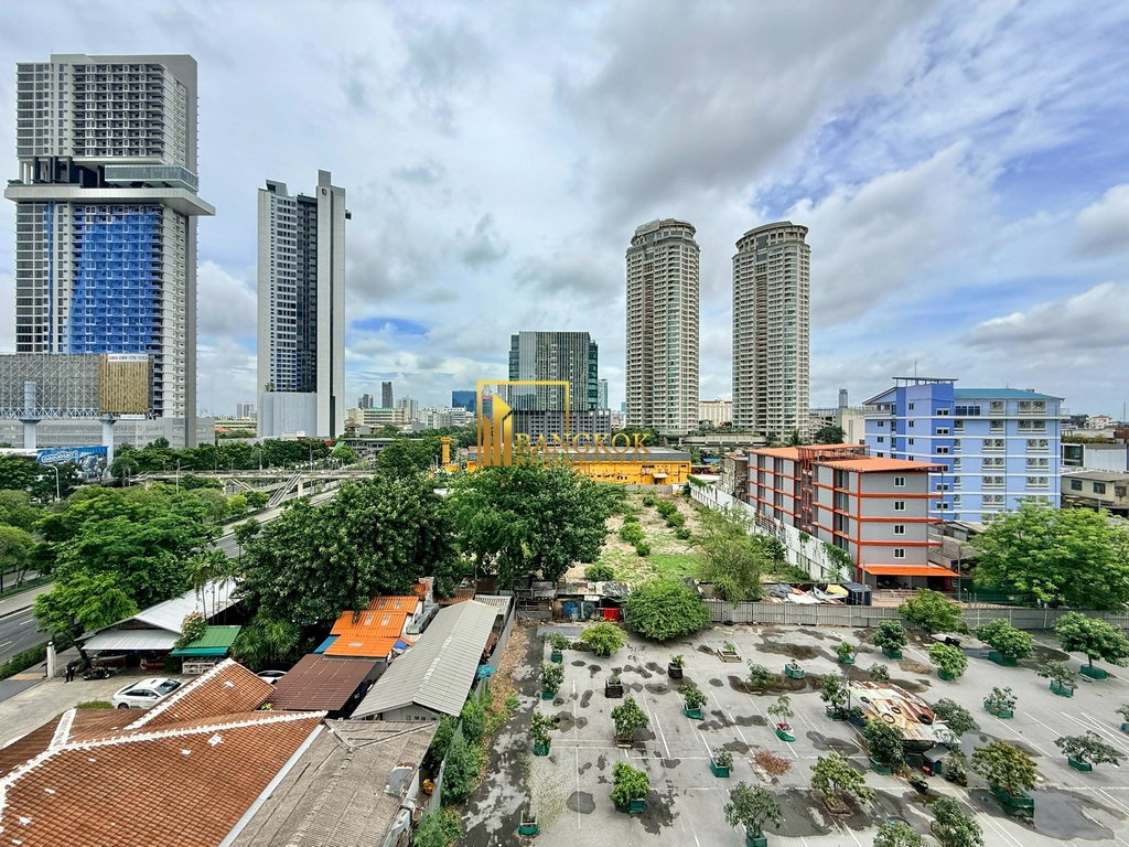 รูป The Empire Place - Enormous 3 Bed Luxury Penthouse in Sathorn CBD Area - BR9031CD - รูปที่ 10/51