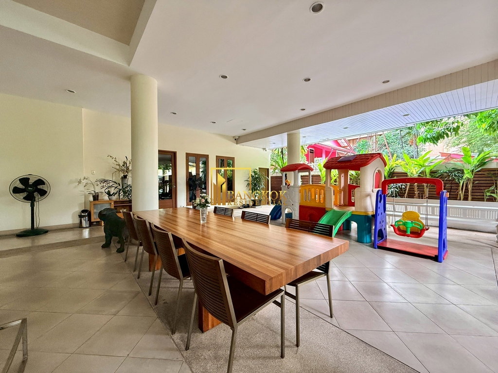 รูป Beautiful 3 Bedroom Pet Friendly Apartment For Rent in Sathorn - BR0601AP - รูปที่ 33/40
