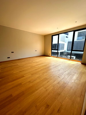 Houses for sale MRT Phattanakan : For Sell at   The Urban Reserve 