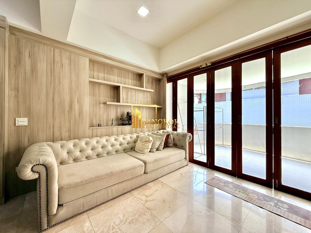 รูป Premier Condo | Modernized 2 Bed Property in Phrom Phong - BR61339CD - รูปที่ 2/32