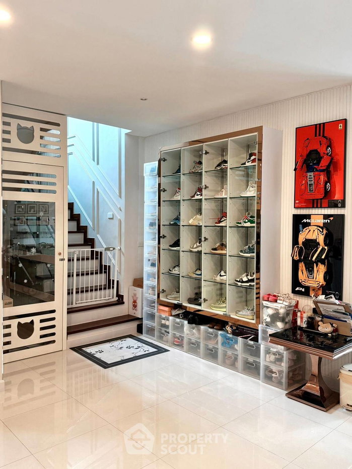 รูป บ้าน 4-ห้องนอน ที่ เดอะ ซิตี้ เอกมัย - ลาดพร้าว ใน พลับพลา (ID 2902553) - รูปที่ 9/19