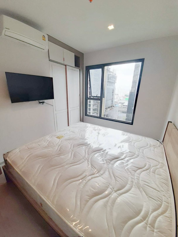 picture For rent Life Asoke - Rama9 Ready to move in 20th May 2026 - 6/13