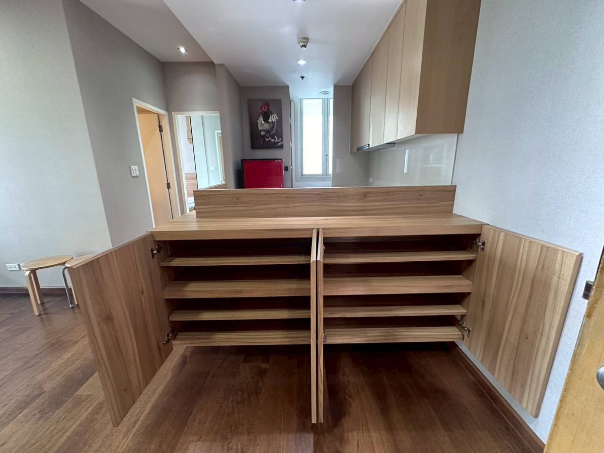 รูป ขาย คอนโด โครงการวิลล่าราชเทวี ขาย 1 bed 1 bath 56 ตรม ห้องสวย ตกแต่งพร้อม วิวดี ทิศตะวันออก มี walk in closet - รูปที่ 12/13