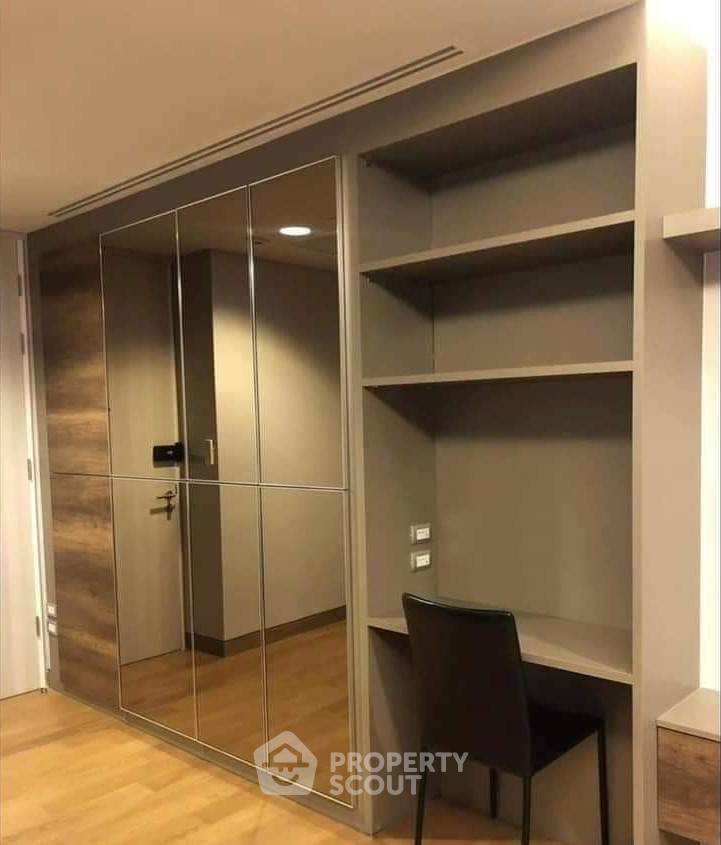 รูป คอนโด 2-ห้องนอน ที่ เดอะ ลุมพินี 24 ใกล้ BTS พร้อมพงษ์ (ID 929395) - รูปที่ 2/6