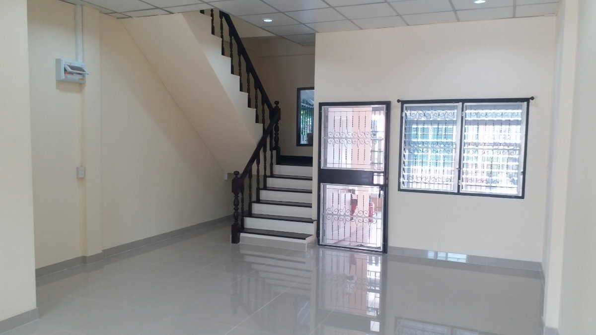 รูป ให้เช่าทาวน์เฮาส์ 2 ชั้น ซอยสายไหม 22 Tel.0999983897 - รูปที่ 8/28