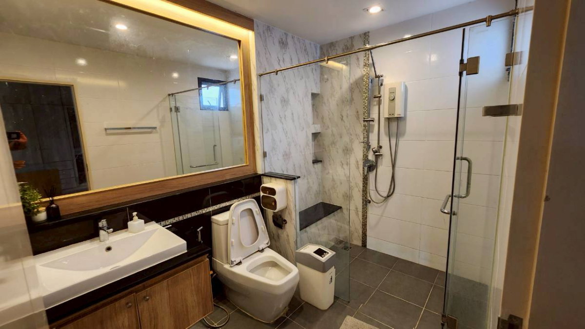 รูป ขาย ให้เช่าบ้านเดี่ยวหลังมุม THE GRAND พระราม 2 วิวสวน-ทะเลสาบ Built-in ทั้งหลัง พร้อมเข้าอยู่ - รูปที่ 18/20