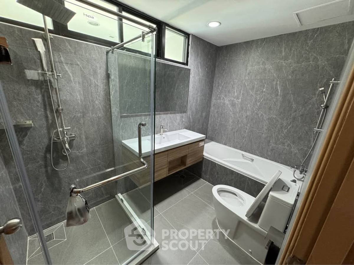 รูป คอนโด 3-ห้องนอน ที่ สาธร การ์เด้นส์ ใกล้ MRT สีลม (ID 2881334) - รูปที่ 10/10