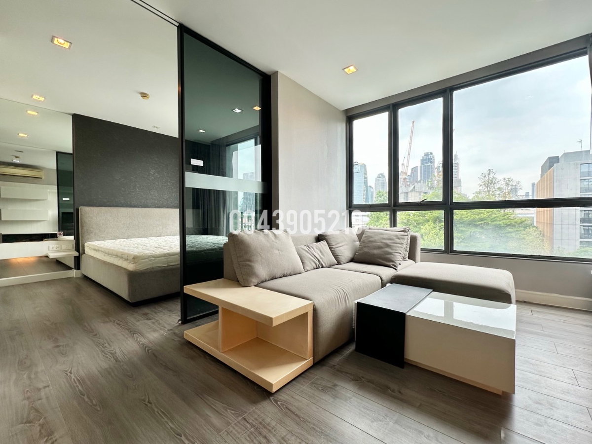 รูป The room sukhumvit 40 ☎️big 1 bed 43 sqm ‼️only 23000/month ‼️Negotiable 🔆✅corner room - รูปที่ 2/10