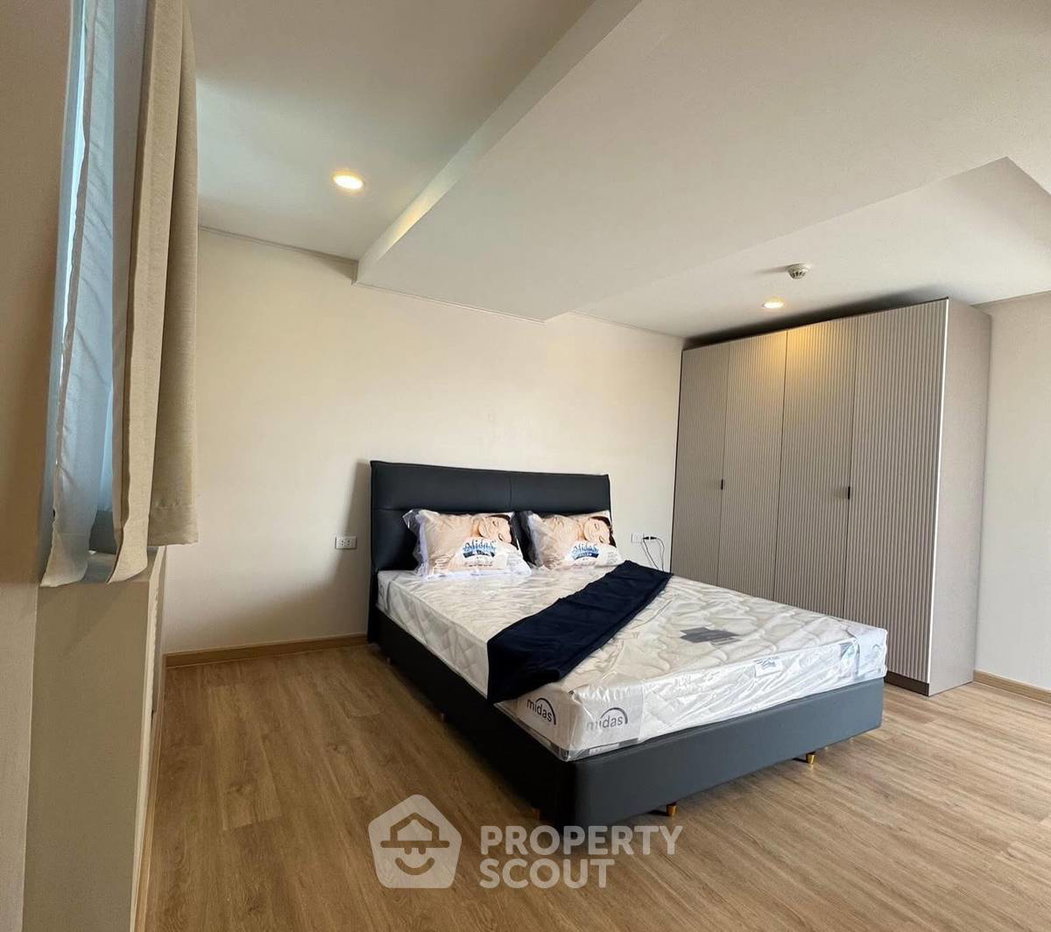 picture 2-BR Condo at Supalai Place Sukhumvit 39 near BTS Phrom Phong (ID 2901765) - 14/17