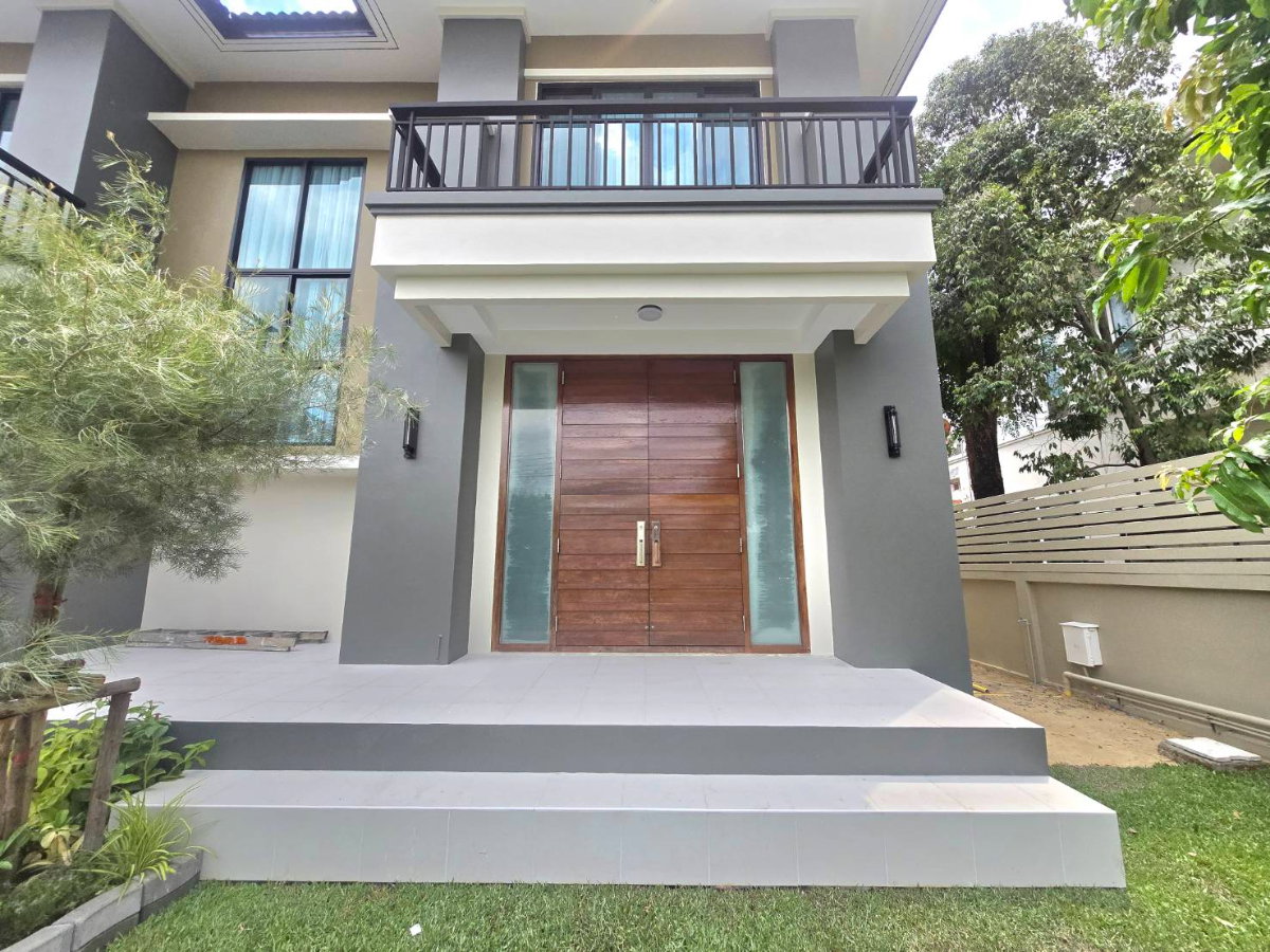 รูป บ้านหลังใหญ่มาก รีโนเวทใหม่ เนื้อที่กว้างมากๆ หมู่บ้าน ราชพฤกษ์ รามคำแหง-สุวินทวงศ์ ซอย5 ถนนสุวินทวงศ์ แขวงแสนแสบ เขตมีนบุรี ใกล้รถไฟฟ้า - รูปที่ 10/28