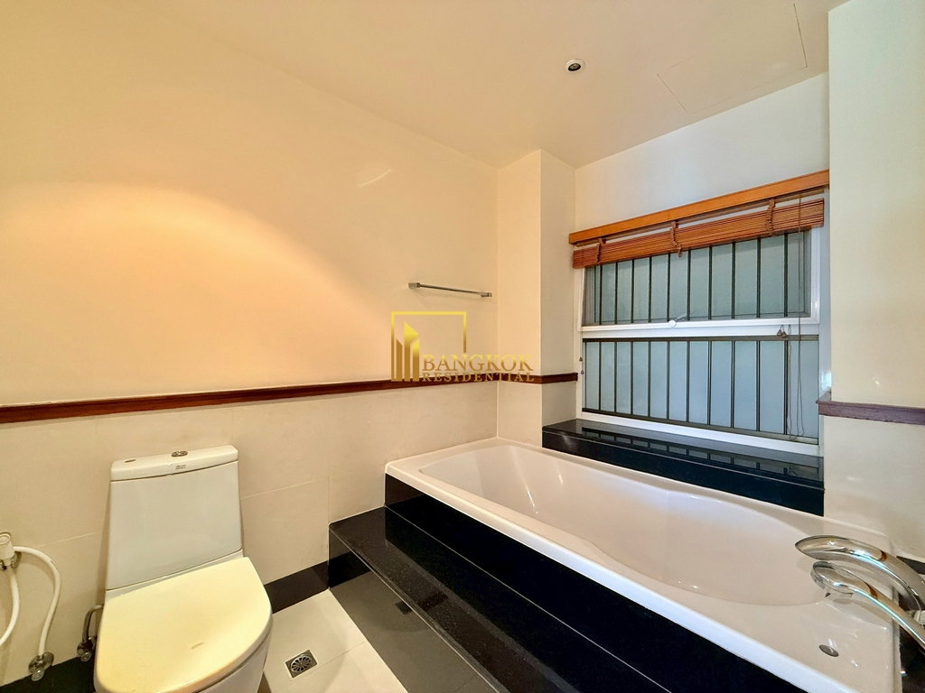 รูป Beautiful 3 Bedroom Pet Friendly Apartment For Rent in Sathorn - BR0601AP - รูปที่ 18/40
