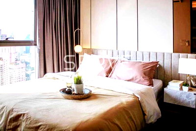 Condos for sale BTS Asok : 🔥 Best Price 5.29 MB & Best View 🔥- 1 Bed Super High Fl. 30+ Good Location BTS Phrom Phong 900 m. & Emporium at The Lumpini 24 Condo / For Sale