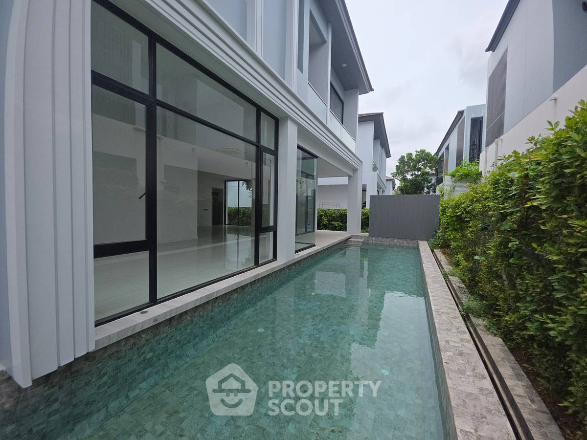 รูป บ้าน 5-ห้องนอน ที่ เบลกราเวีย บางนา - พระราม 9 ใกล้ ท่าอากาศยานสุวรรณภูมิ (ID 2899655) - รูปที่ 3/17