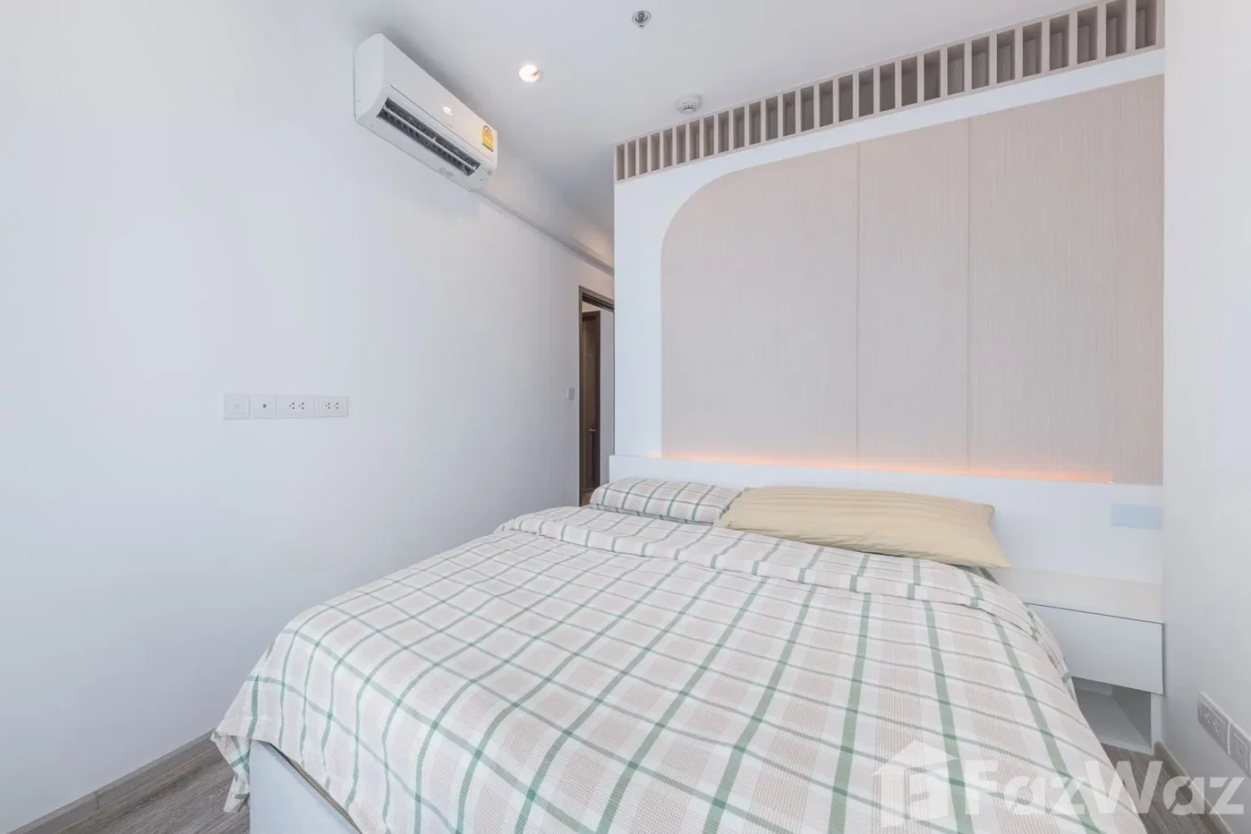 รูป คอนโดให้เช่า 2 ห้องนอน ในโครงการ ไอดีโอ โมบิ สุขุมวิท 66 6259660 - รูปที่ 9/18