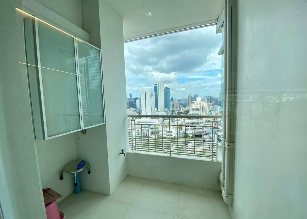 รูป ให้เช่า ✨ Ivy Sathorn 10 ✨ เฟอร์นิเจอร์ และ เครื่องใช้ไฟฟ้าครบ ใกล้ BTS เซนต์หลุยส์ - รูปที่ 10/10