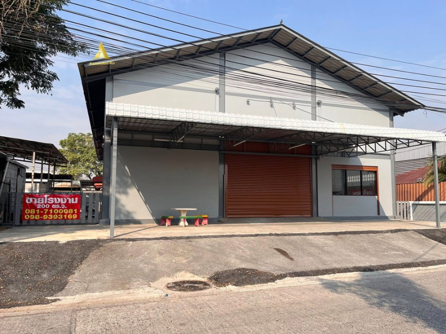 รูป ให้เช่าโกดังมีออฟฟิศ 2 ชั้น ที่ดิน 200 ตร.ว. พื้นที่ใช้สอย 1,150 ตร.ม. พื้นที่สีเหลือง ตลาดเพชรอารี แพรกษาใหม่คลองเก้า - รูปที่ 9/13