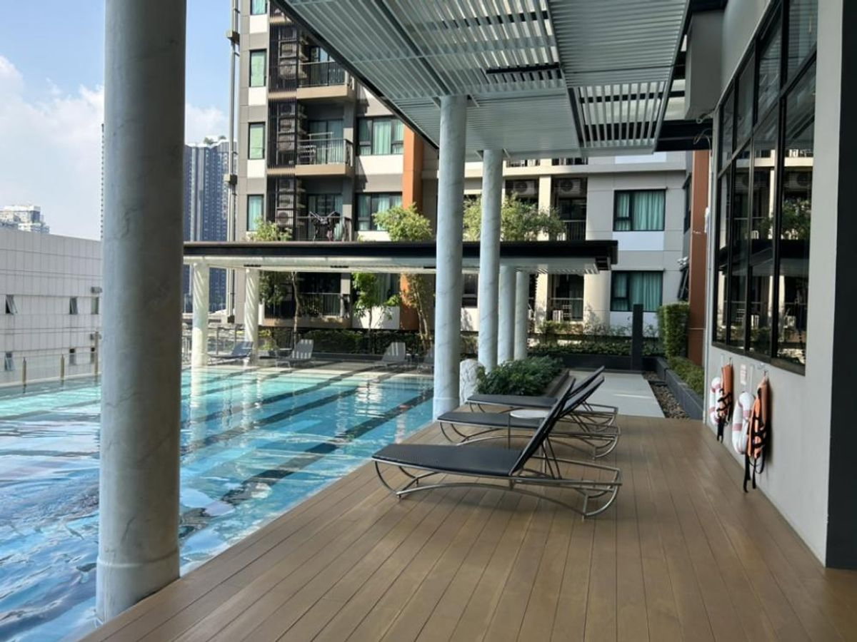 picture R254/High-Floor Luxury for Rent: Life Asoke - 12/14