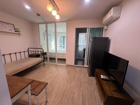 9,000 baht/month 1/1 bed Regent home Sukhumvit 97/1 BTS Bangchak 