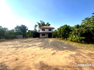 Houses for sale Ubon Ratchathani : HOME 132 Sq.w. Phibun Mangsahan Ubon Ratchathani for 2.4M