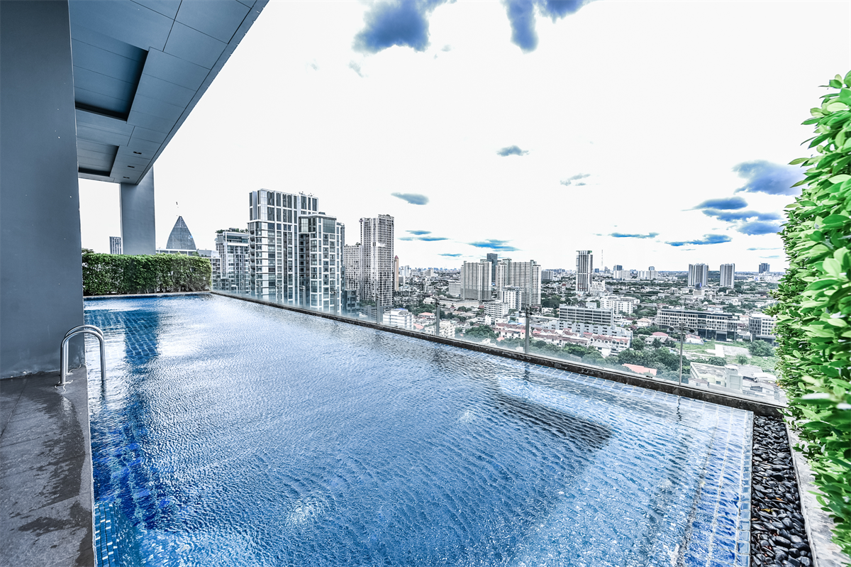 picture The Editor near BTS Saphan Khwai Special unit at an attractive price - 8/9