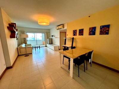 Condos for sale : Condo for sale at Supalai Park Srinakarin, 2 bed spacious renovated unit, ready to move in (Rt-01)