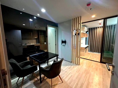 Condos for rent : For Rent Condo LIFE LADPRAO Building B, Floor 14,1 bed room, Room size 36 sqm