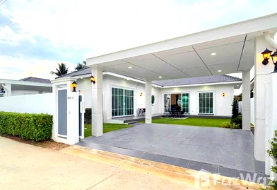 Houses for rent Hua Hin Prachaubkirikhan : 3 Bedroom House for rent in Hin Lek Fai, Prachuap Khiri Khan  6258275