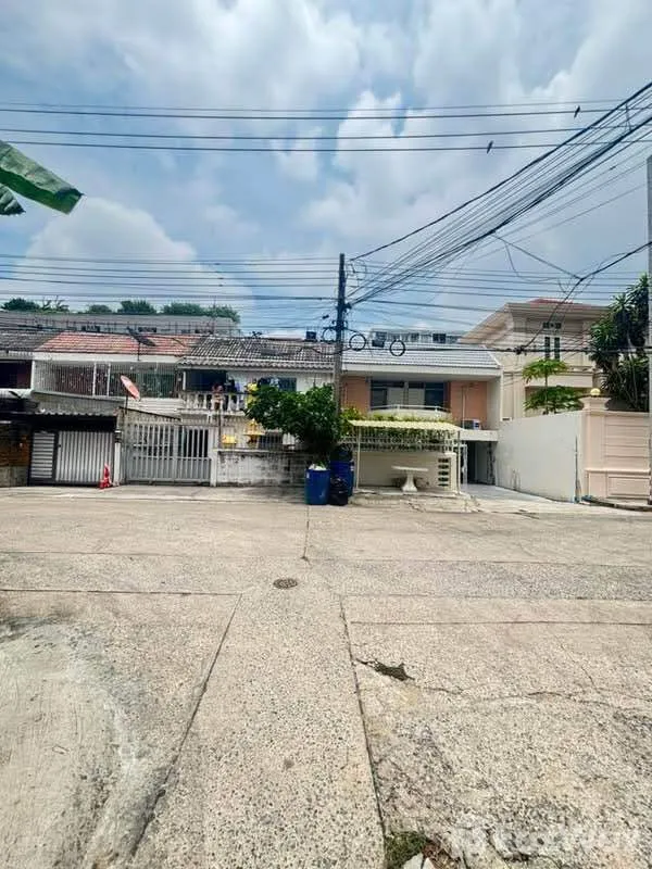 รูป ขาย ทาวน์เฮ้าส์ 10 ห้องนอน ใน บางจาก, กรุงเทพมหานคร 6259821 - รูปที่ 3/5